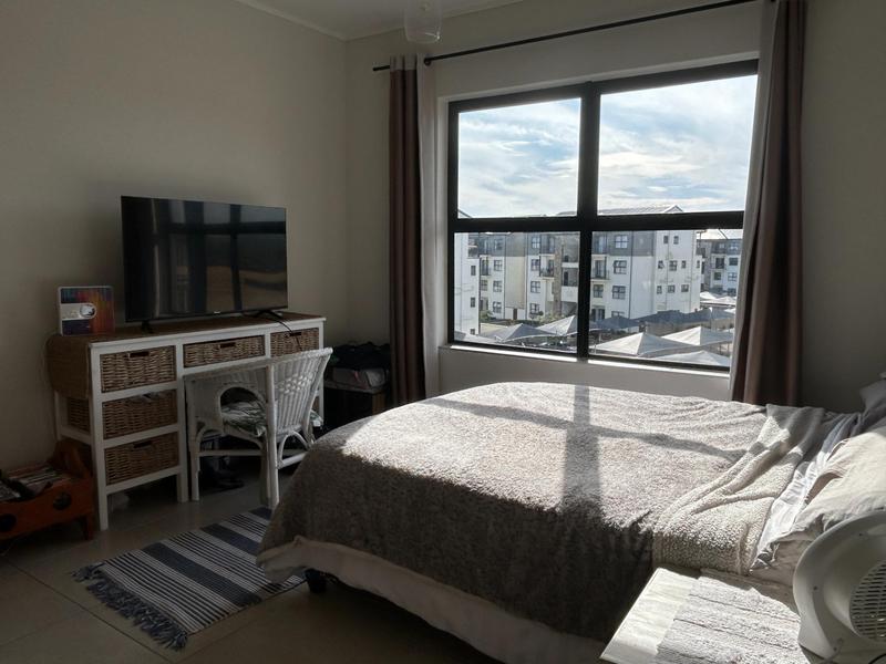To Let 1 Bedroom Property for Rent in Sandown Western Cape